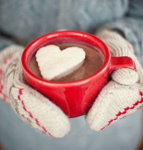 Pinterest- Heart-hot-chocolate-whip-creme-topping