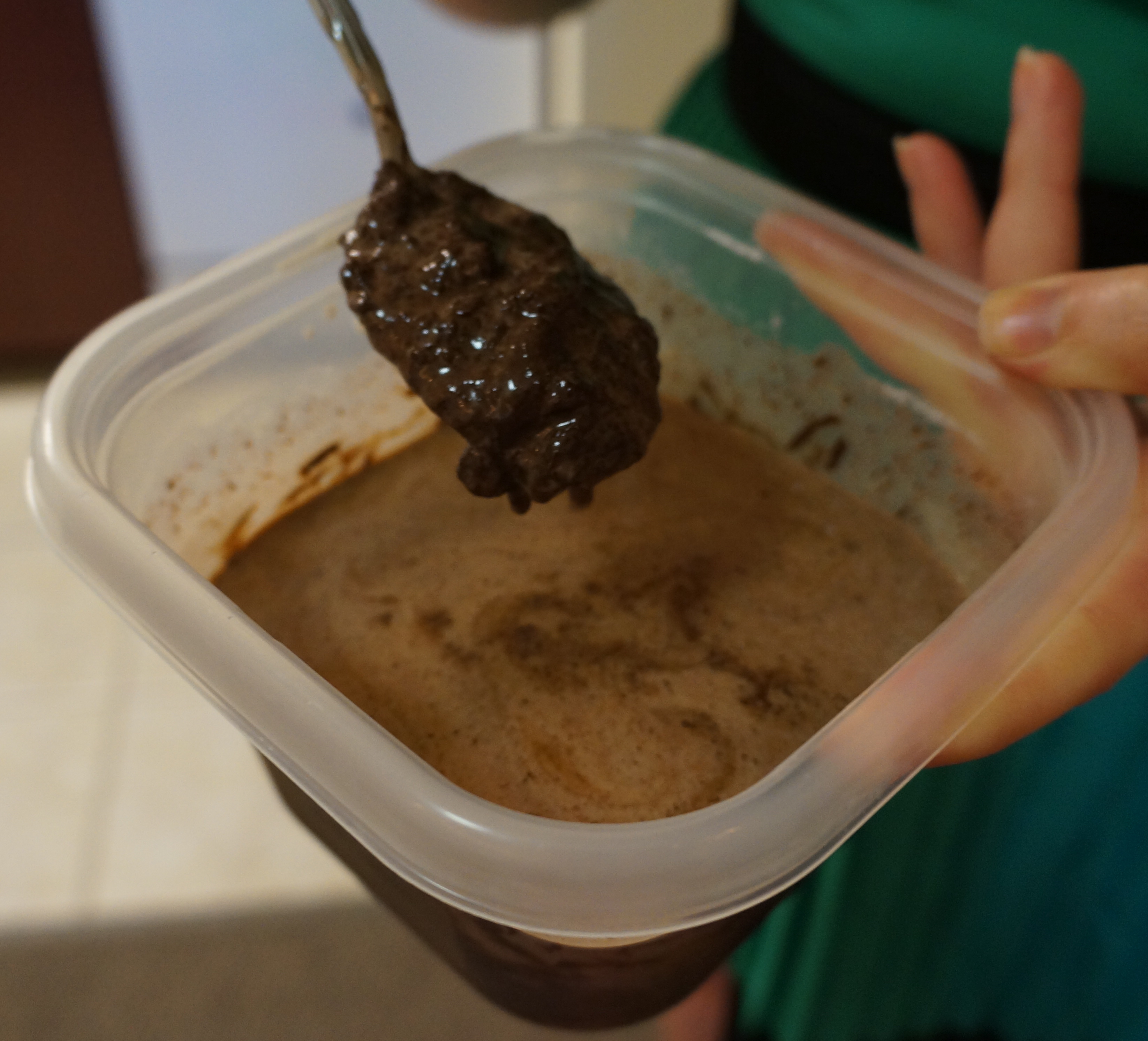 make-hot-chocolate-truffles 