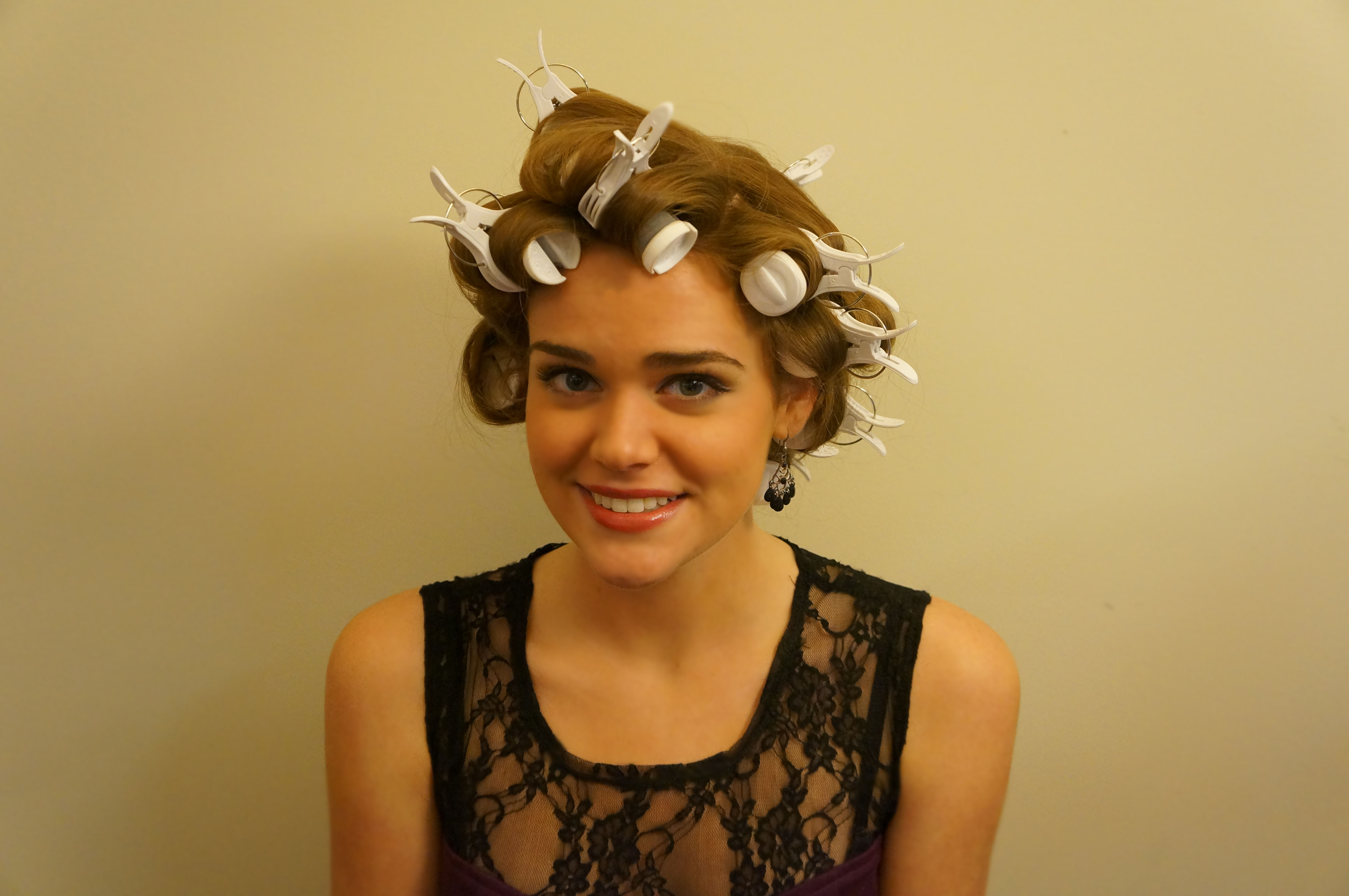 Curly-hair-with-curlers-tutorial