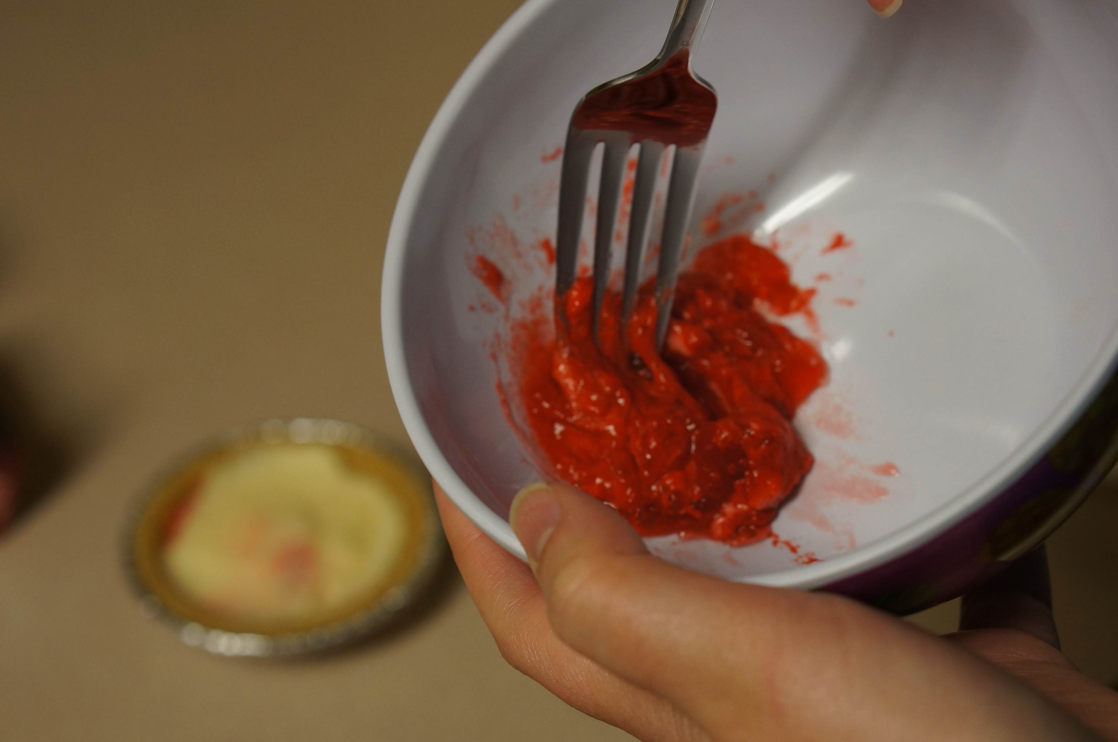 fast-strawberry-mini-cheesecakes