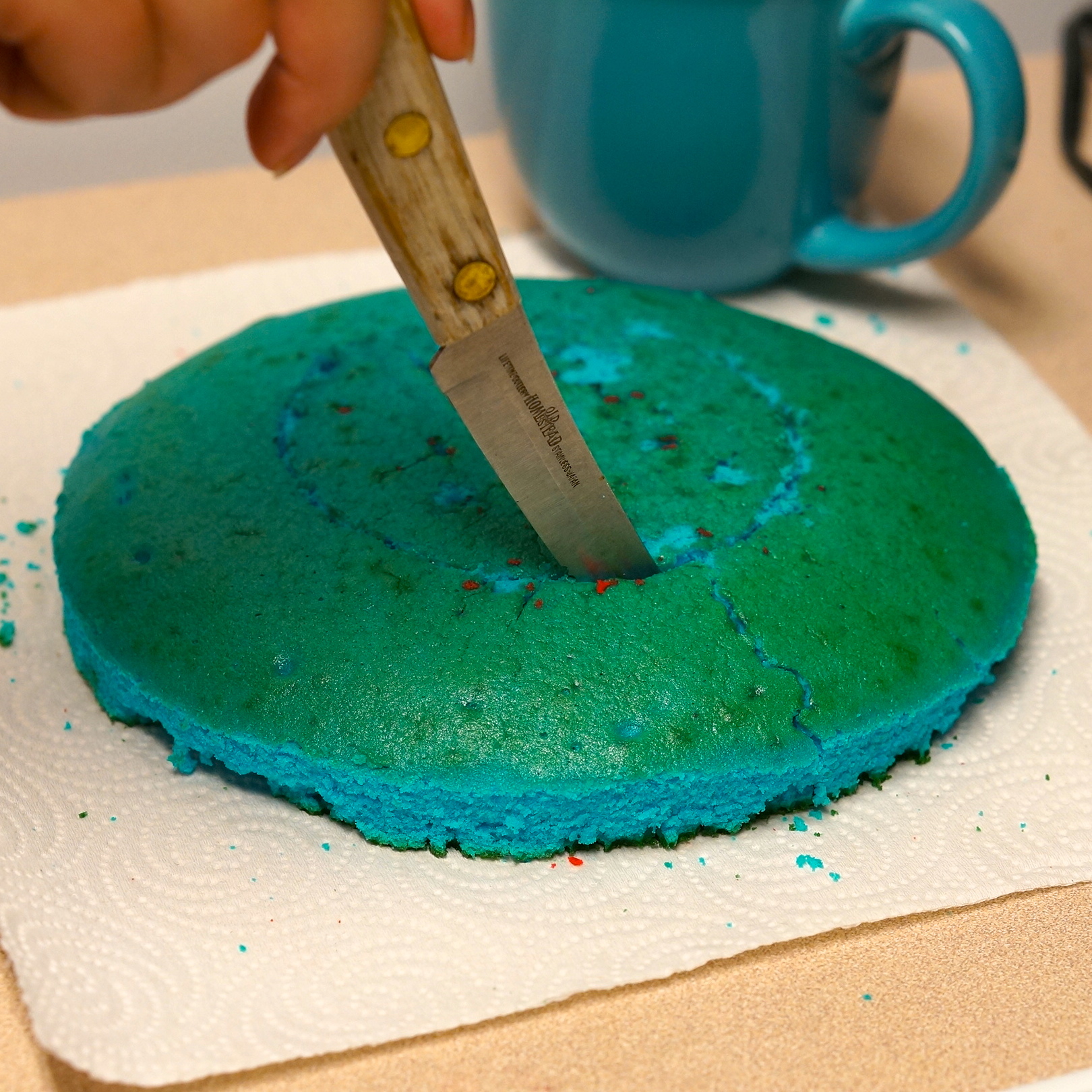 Cut-blue-cake
